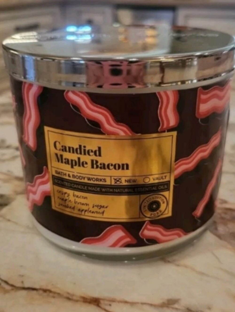 NEW Bath & Body Works 3-Wick candles Candied Maple Bacon Lot of Two - Picture 4 of 5